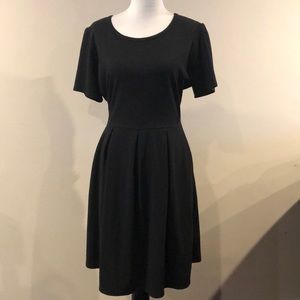 LuLaRoe Solid Black Amelia Dress with Pockets